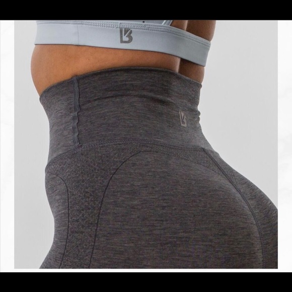 Buff Bunny Goddess Legging - Picture 3 of 7